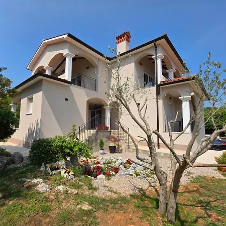 Persic 1 Apartamento